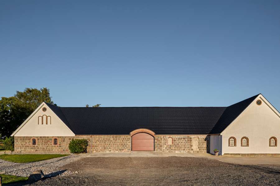 Fra fæstebonde-gård til fremtidssikret landbrug med moderne stålprofiler, 